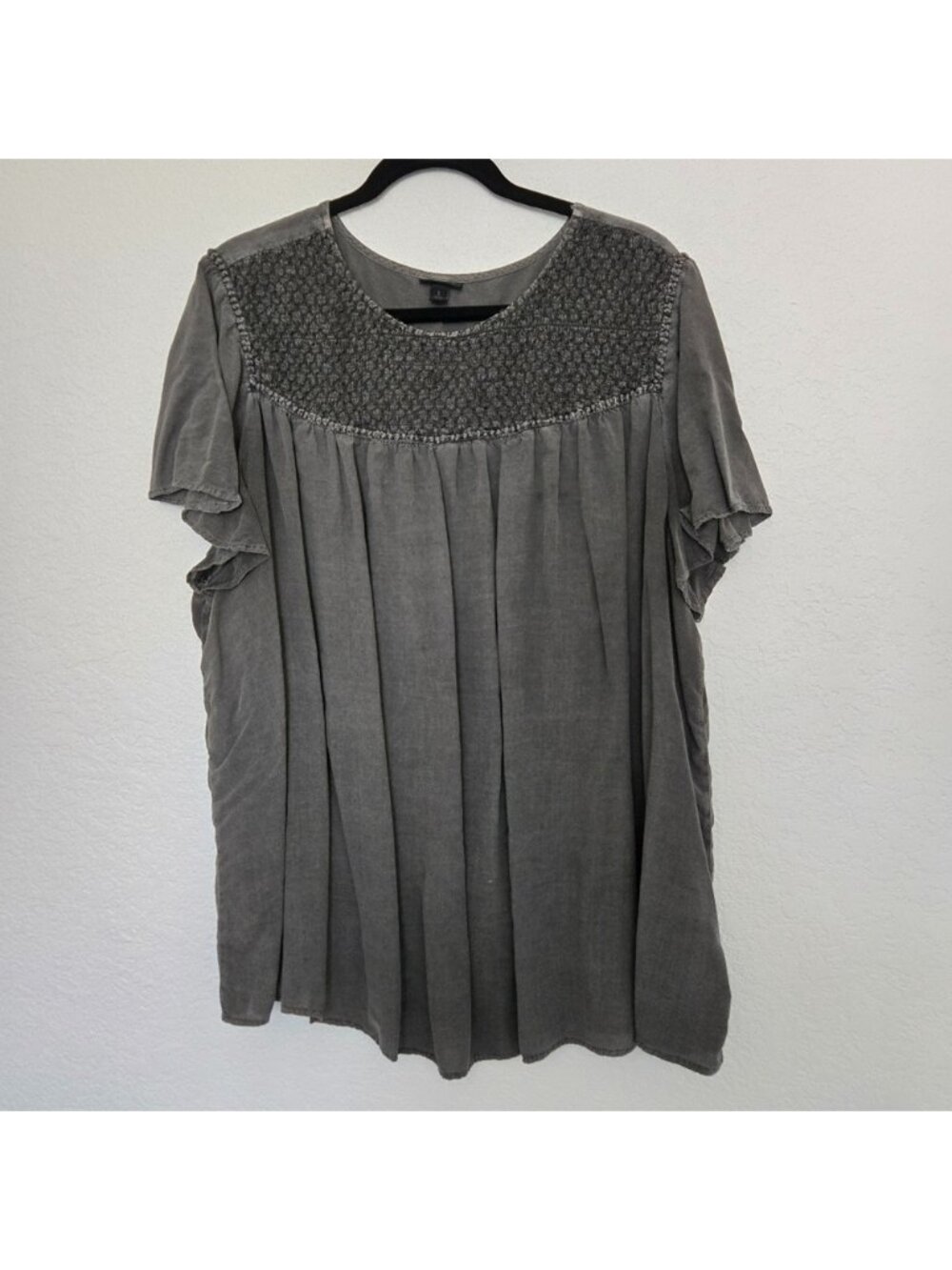 Torrid Womens Charcoal Grey Smocked Yoke Babydoll Top Plus Size 3